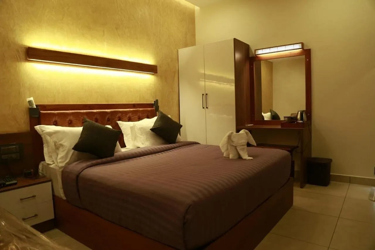 Resort Casa Orchid Hotel Alappuzha India