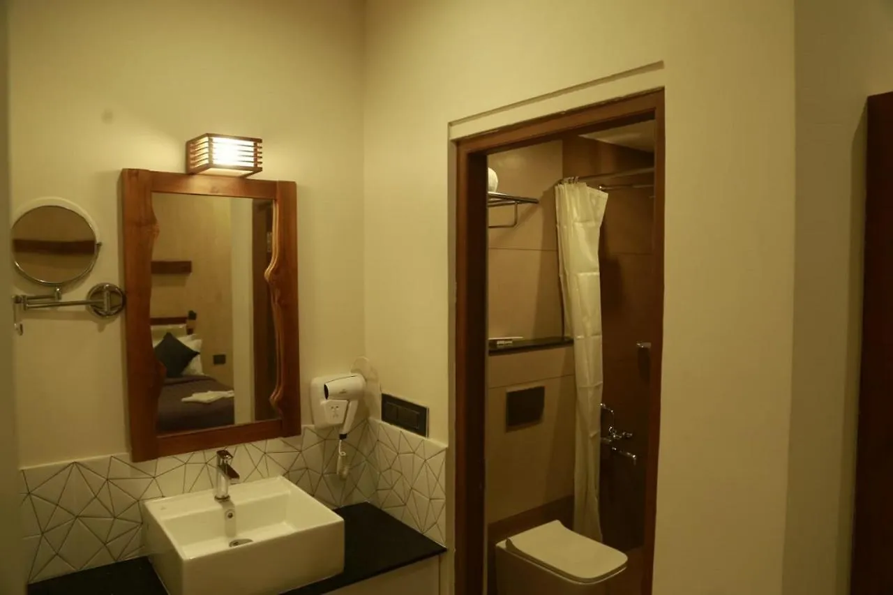 Casa Orchid Hotel Alappuzha India